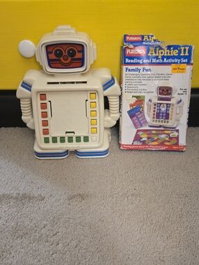 Alphie II Playskool Robot Educational Robot Toy
